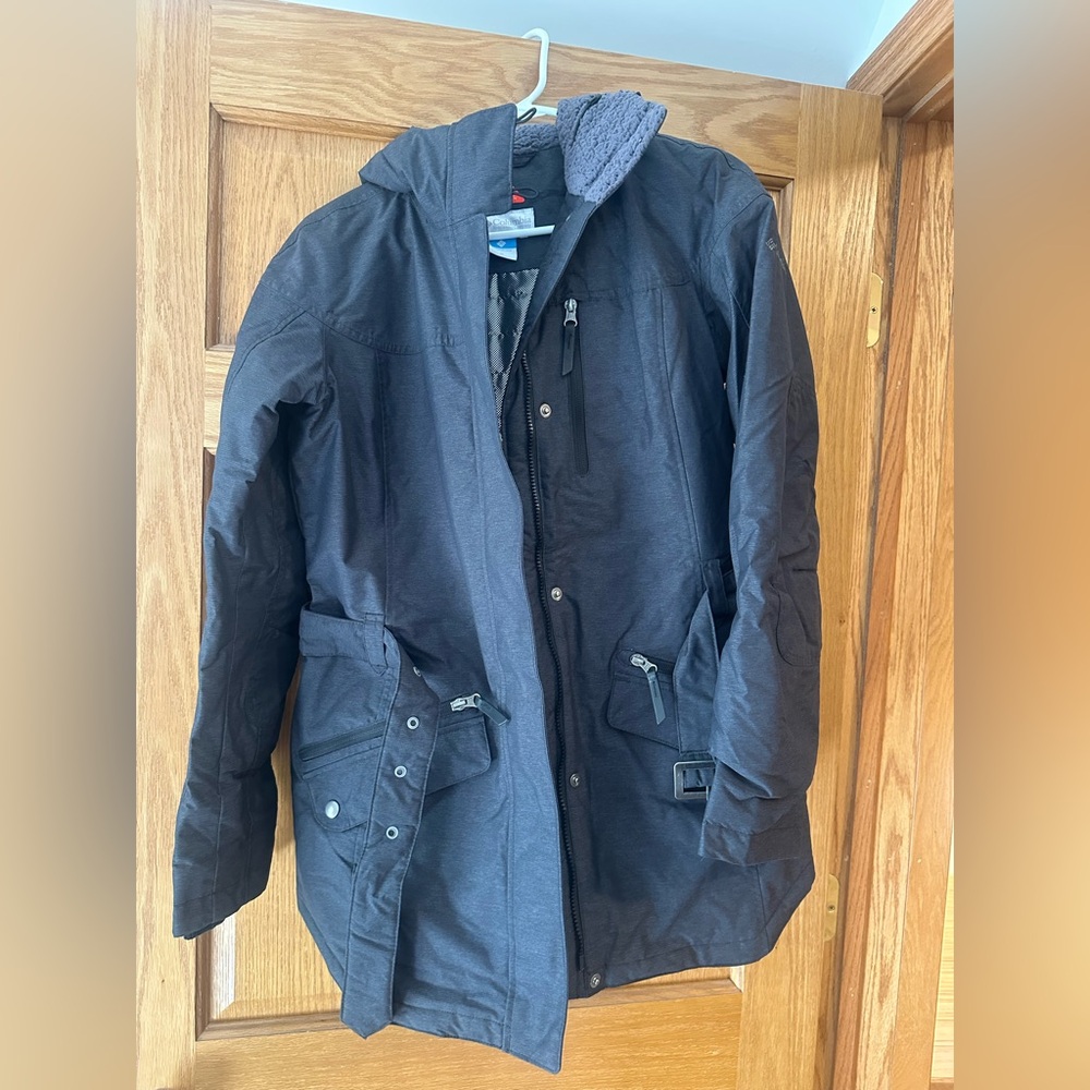 Columbia Women’s Dark Gray Hooded Performance Jacket